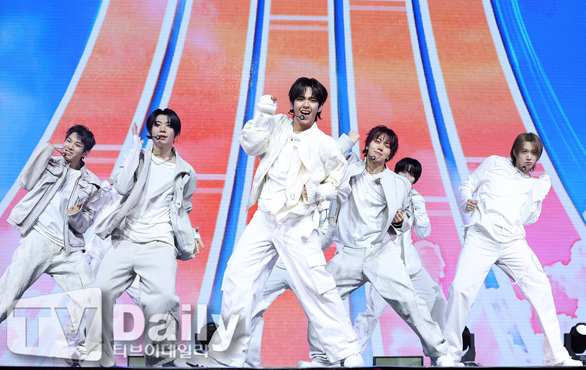 ƼºêÀ̵¥Àϸ® Æ÷Åä