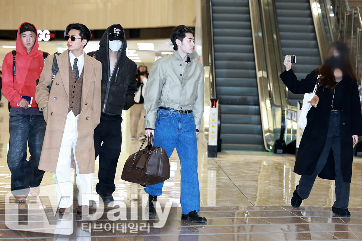 ƼºêÀ̵¥Àϸ® Æ÷Åä