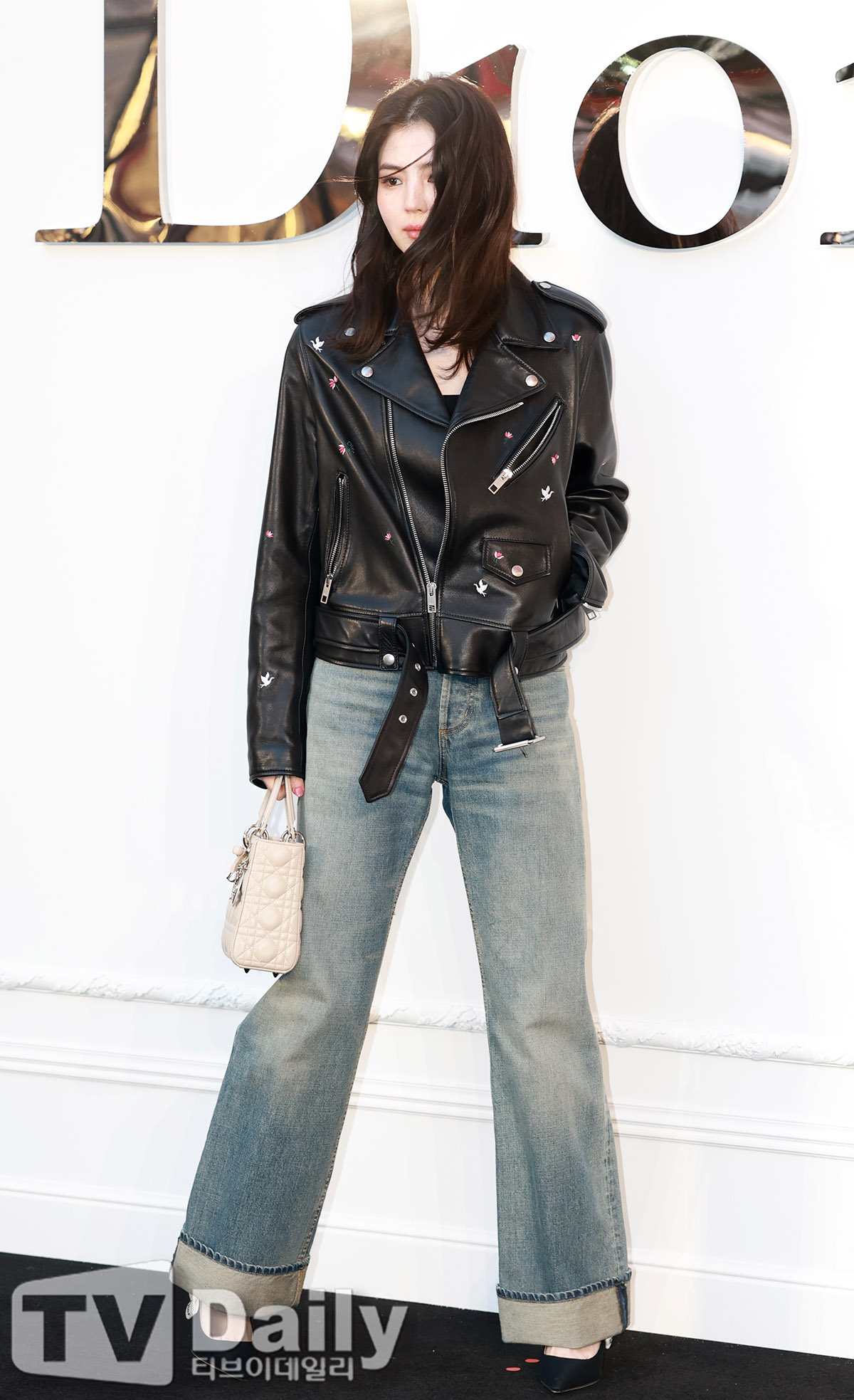 ƼºêÀ̵¥Àϸ® Æ÷Åä