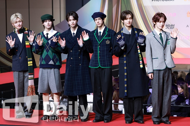 ƼºêÀ̵¥Àϸ® Æ÷Åä