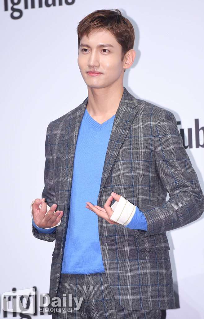 µ¿¹æ½Å±â Ãְâ¹Î °áÈ¥ ¿©ÀÚÄ£±¸ ³ªÀÌ ¿¬¾Ö ¿¾Ö¼³ À¯³ëÀ±È£ SM¿£ÅÍÅ×ÀÎ¸ÕÆ® ¼Ò¼Ó»ç ºñ¿¬¿¹ÀÎ