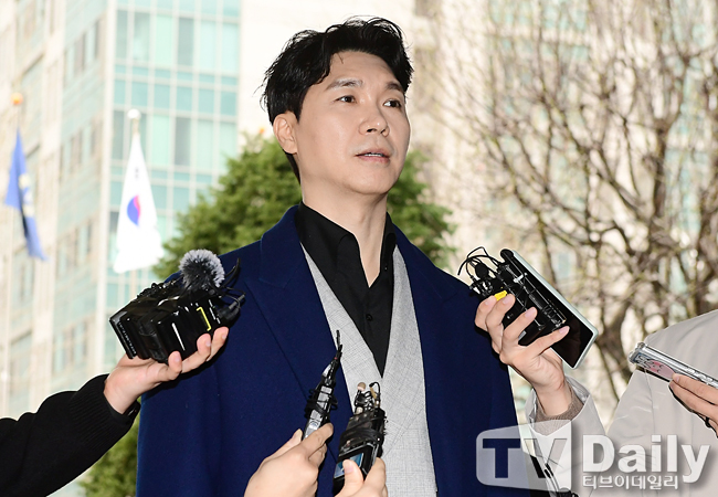 ƼºêÀ̵¥Àϸ® Æ÷Åä