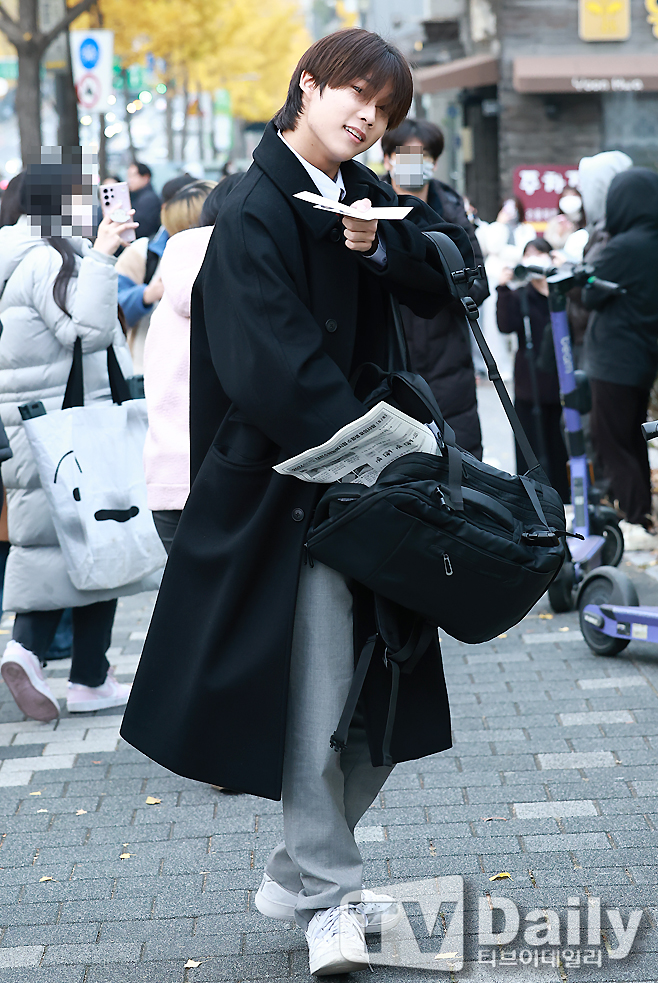 ƼºêÀ̵¥Àϸ® Æ÷Åä