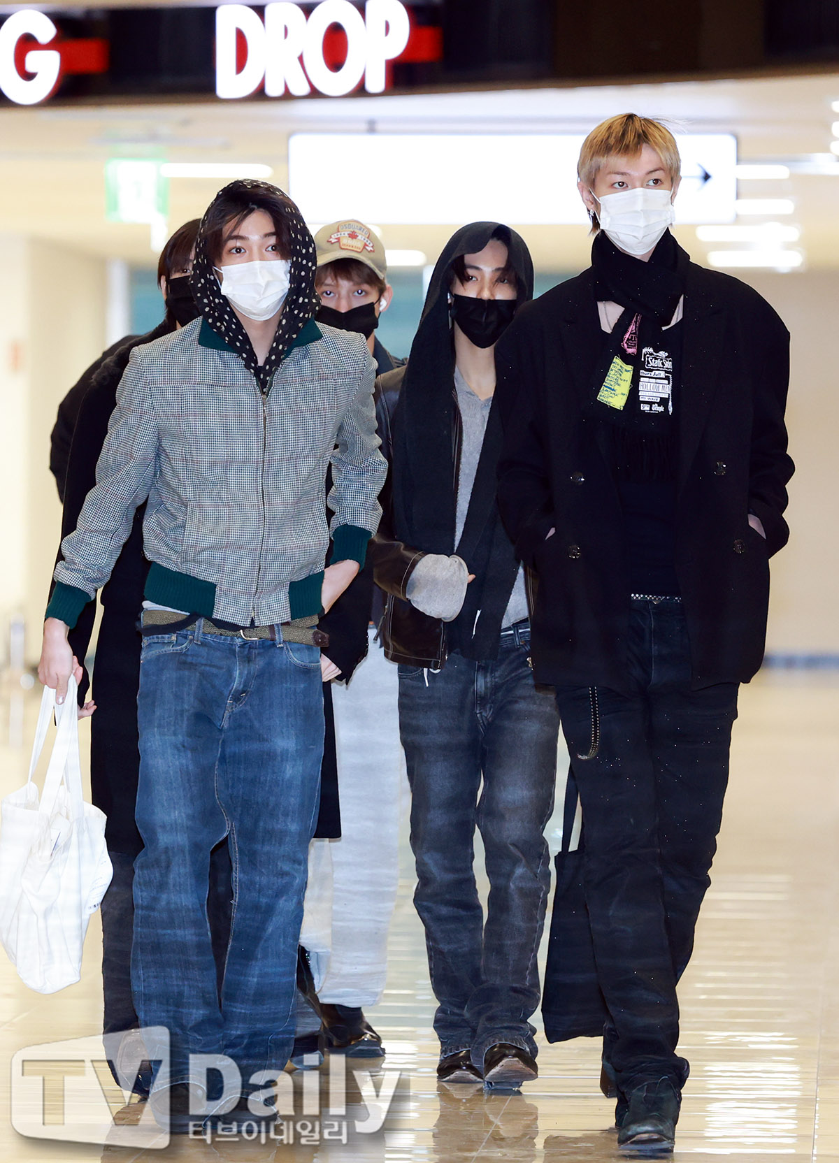 ƼºêÀ̵¥Àϸ® Æ÷Åä