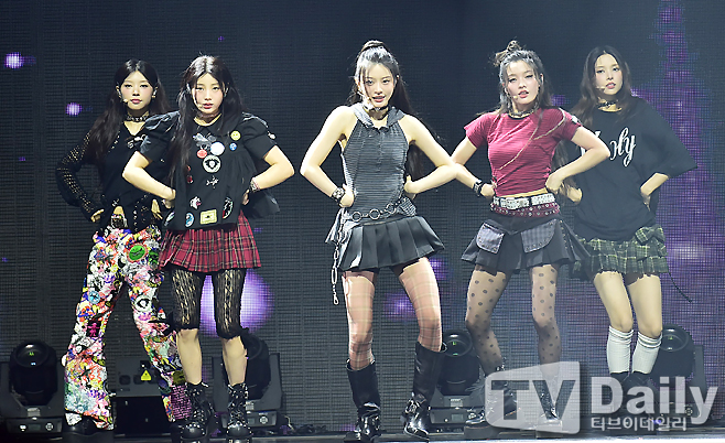 ƼºêÀ̵¥Àϸ® Æ÷Åä