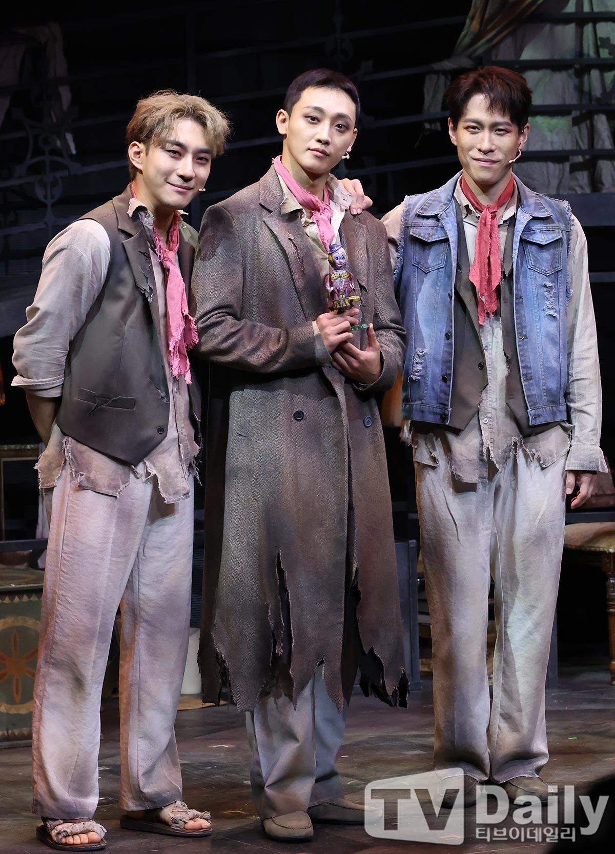 ƼºêÀ̵¥Àϸ® Æ÷Åä