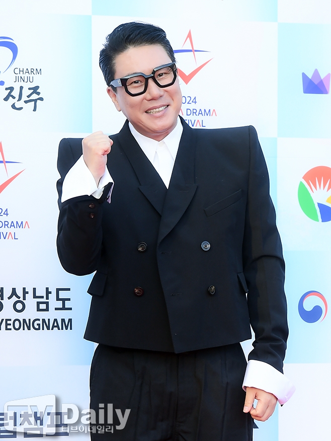 ƼºêÀ̵¥Àϸ® Æ÷Åä