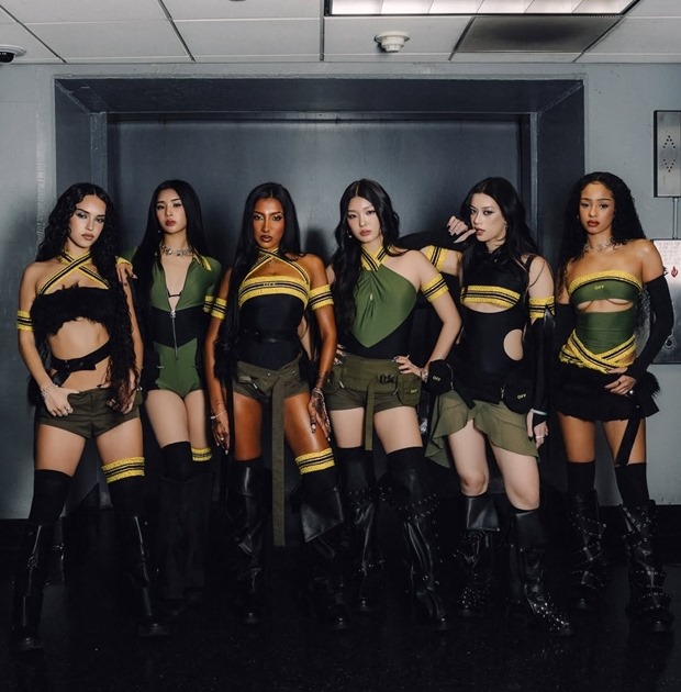 Ĺ������