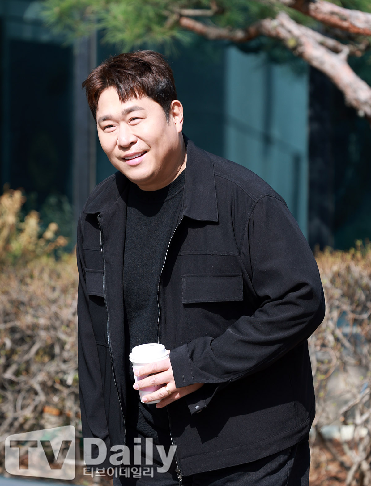 ƼºêÀ̵¥Àϸ® Æ÷Åä