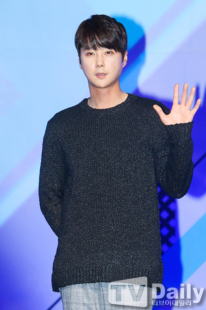 ��ȭ ������