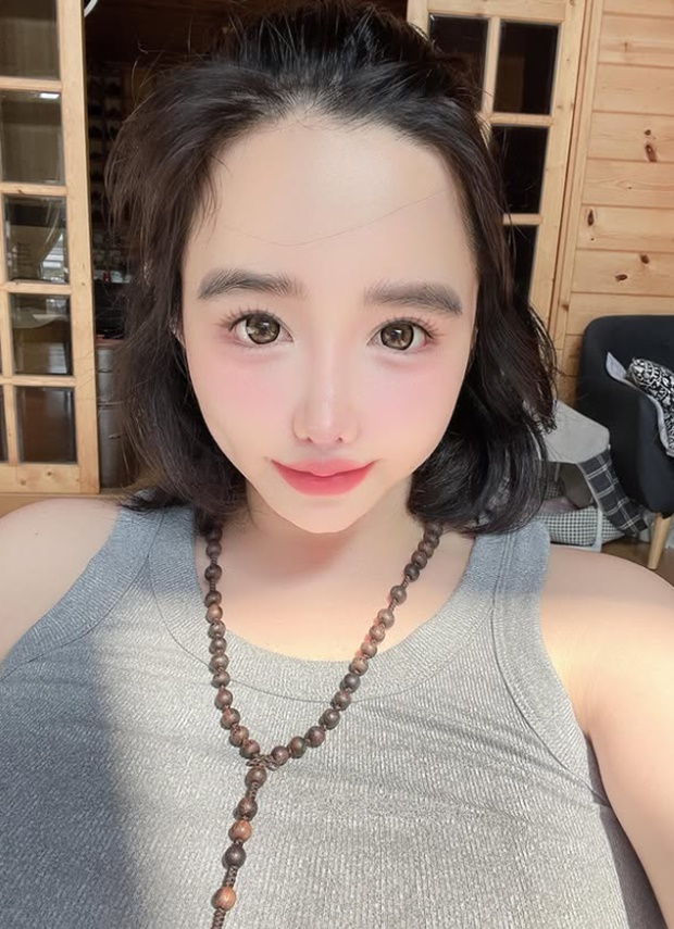 �ں�
