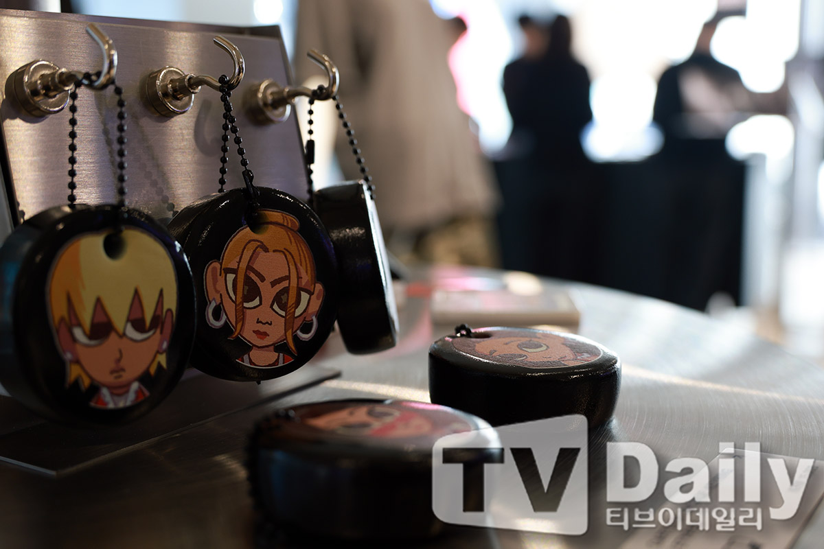 ƼºêÀ̵¥Àϸ® Æ÷Åä