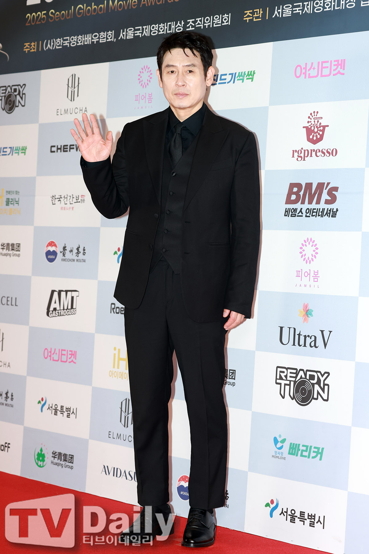 ƼºêÀ̵¥Àϸ® Æ÷Åä