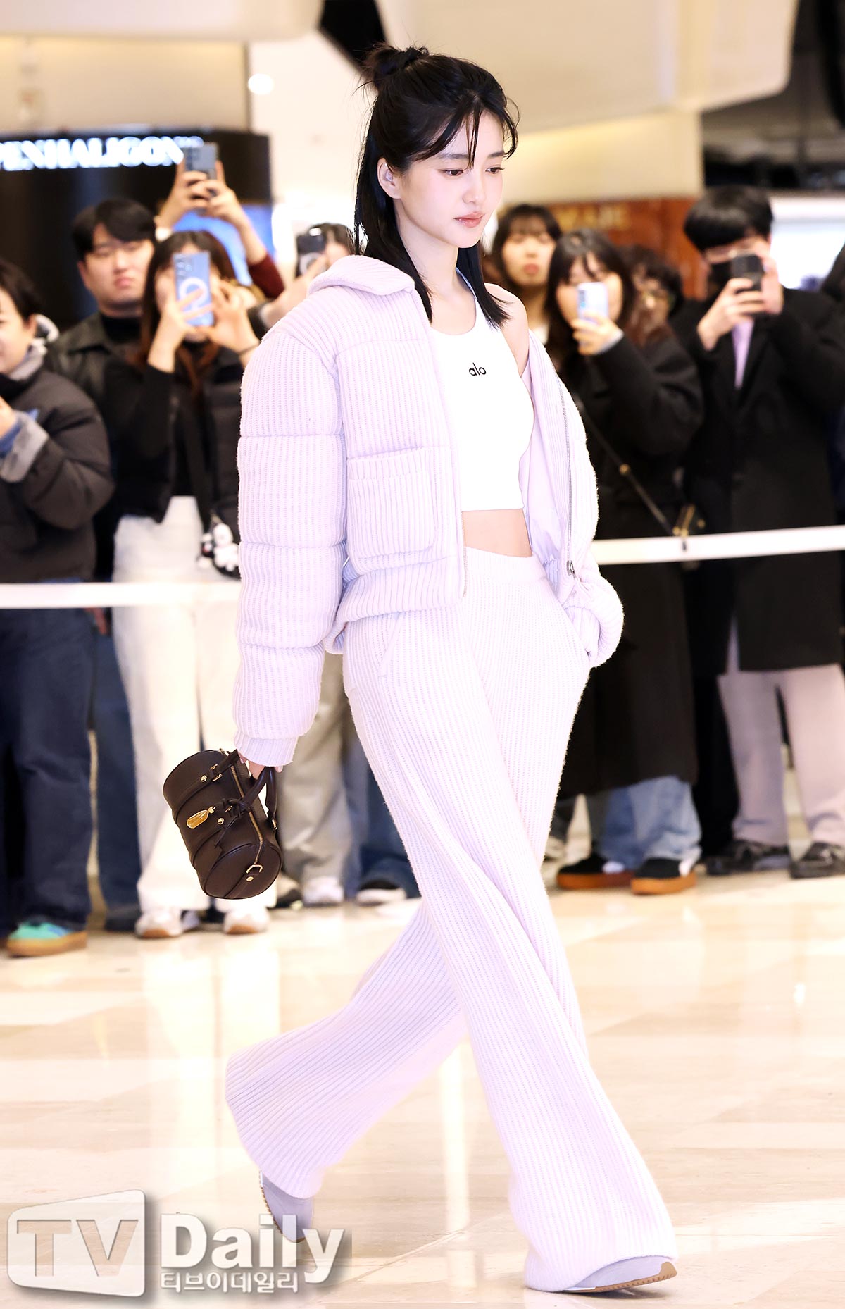 ƼºêÀ̵¥Àϸ® Æ÷Åä