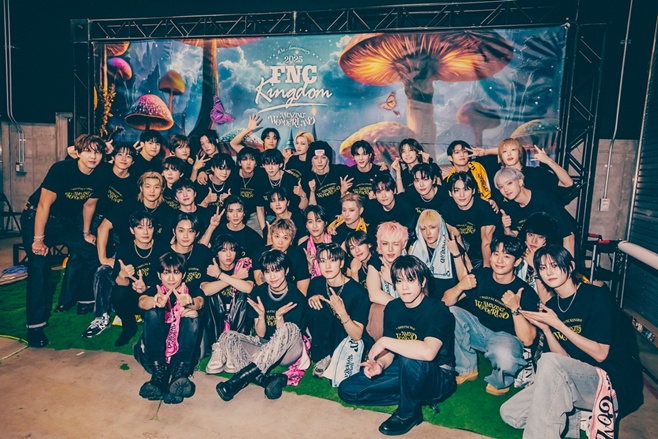 ƼºêÀ̵¥Àϸ® Æ÷Åä