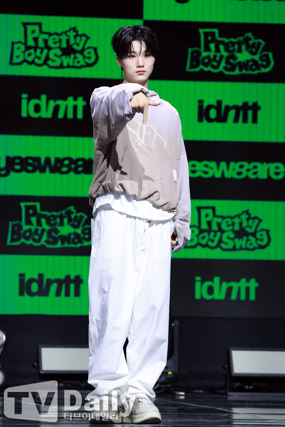 ƼºêÀ̵¥Àϸ® Æ÷Åä