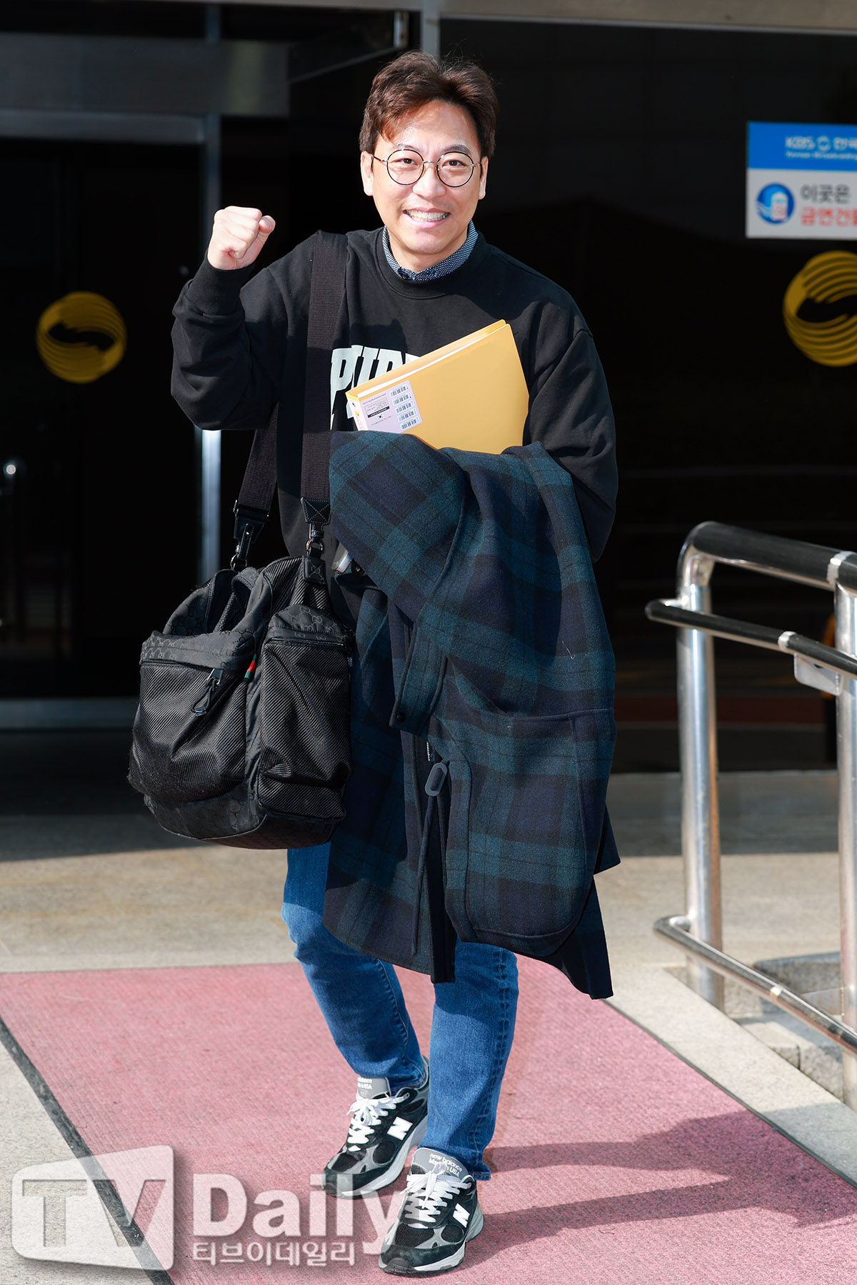 ƼºêÀ̵¥Àϸ® Æ÷Åä