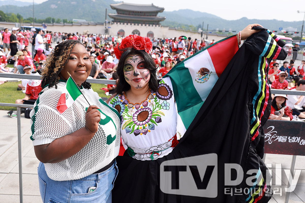 ƼºêÀ̵¥Àϸ® Æ÷Åä
