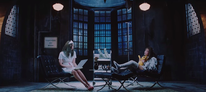 ºí·¢ÇÎÅ© ·¯ºê½Ä °ÉÁî ¹ÂÁ÷ºñµð¿À °£È£»ç ºñÇÏ ³í¶õ, YG¿£ÅÍÅ×ÀÎ¸ÕÆ® »èÁ¦