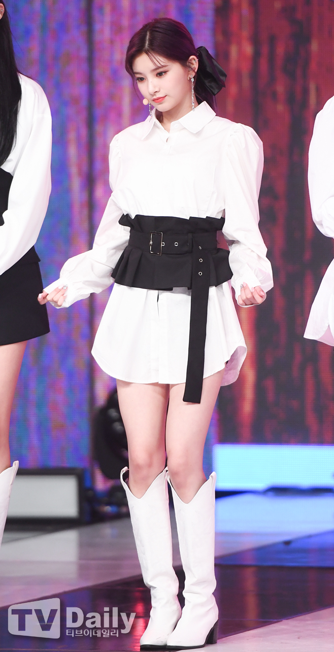 ƼºêÀ̵¥Àϸ® Æ÷Åä