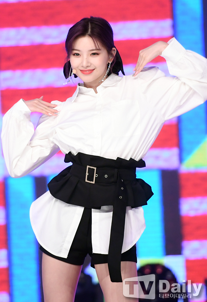 ƼºêÀ̵¥Àϸ® Æ÷Åä