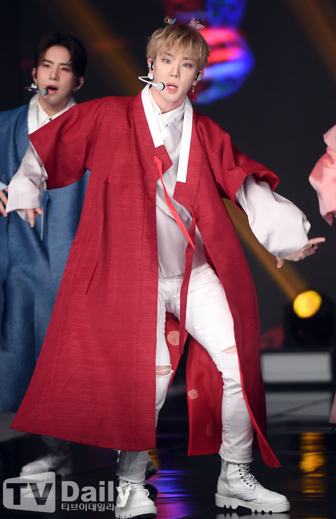 ƼºêÀ̵¥Àϸ® Æ÷Åä