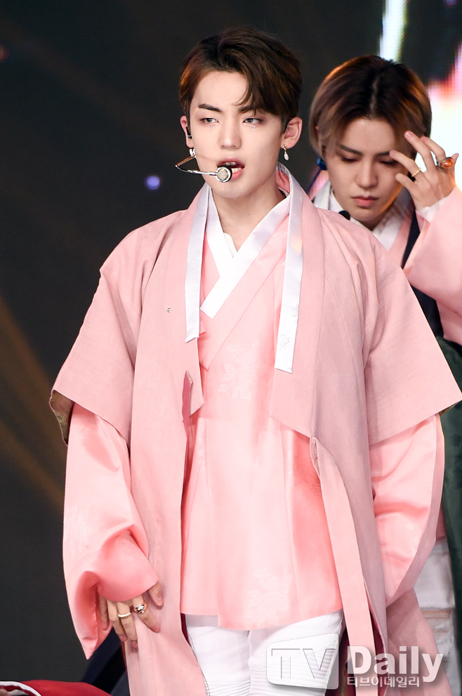 ƼºêÀ̵¥Àϸ® Æ÷Åä