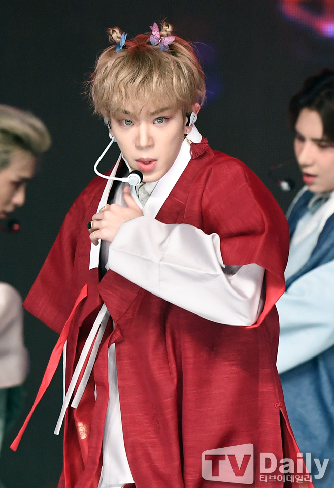 ƼºêÀ̵¥Àϸ® Æ÷Åä