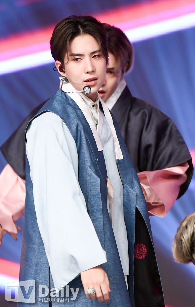 ƼºêÀ̵¥Àϸ® Æ÷Åä