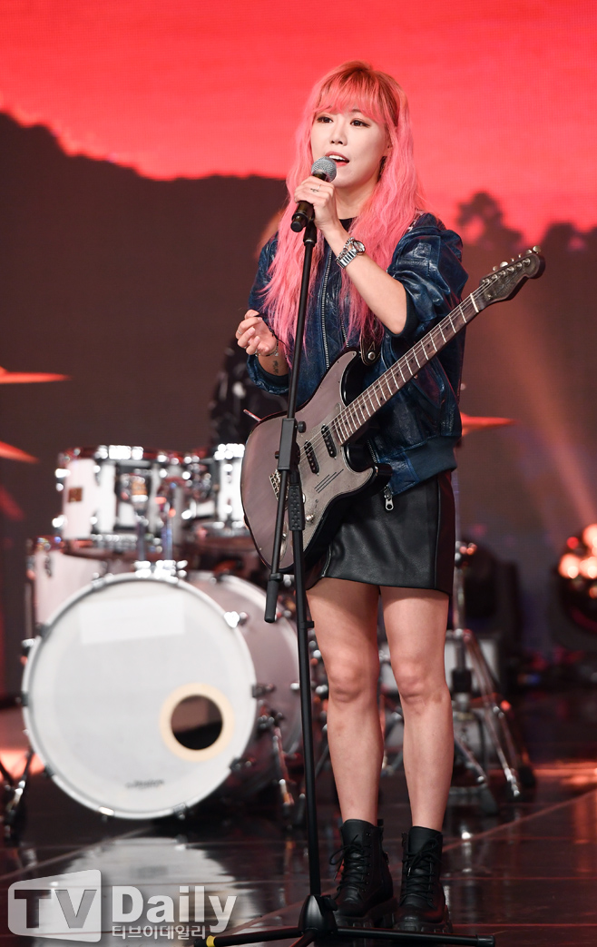 ƼºêÀ̵¥Àϸ® Æ÷Åä