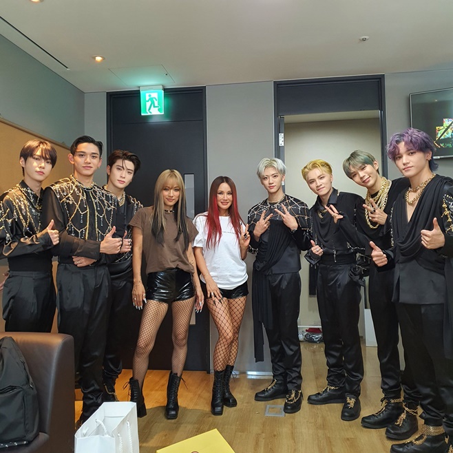 NCT U, ȭ ȿ