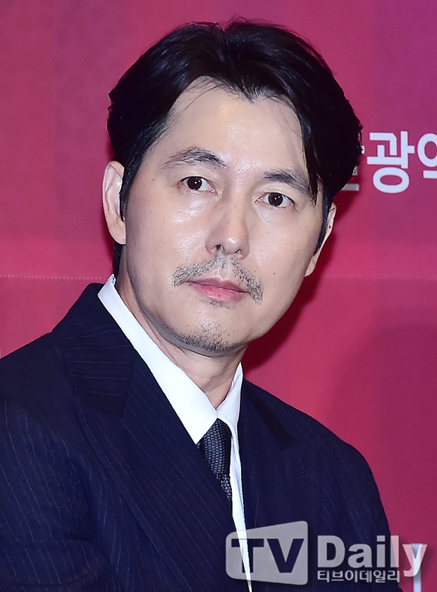 켺