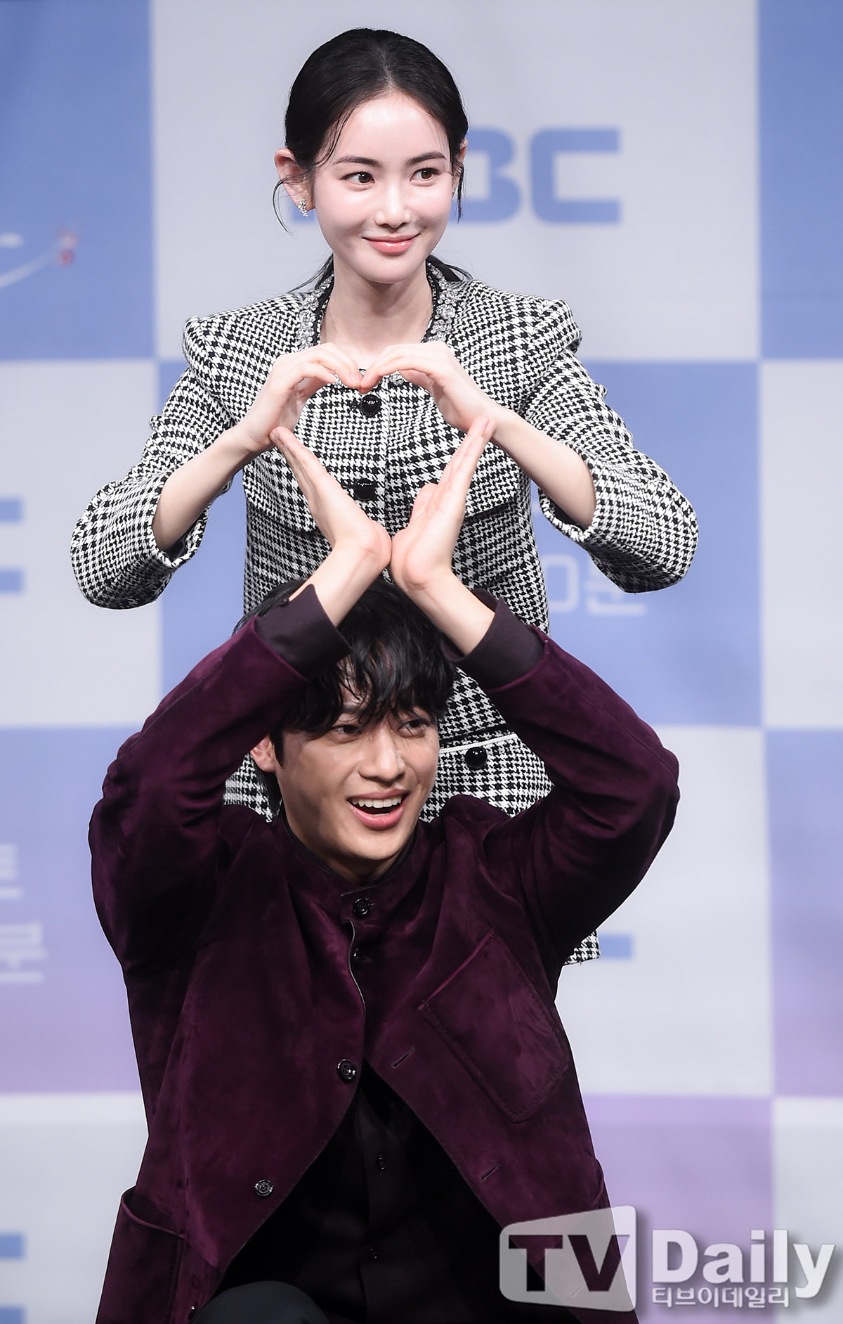 ƼºêÀ̵¥Àϸ® Æ÷Åä