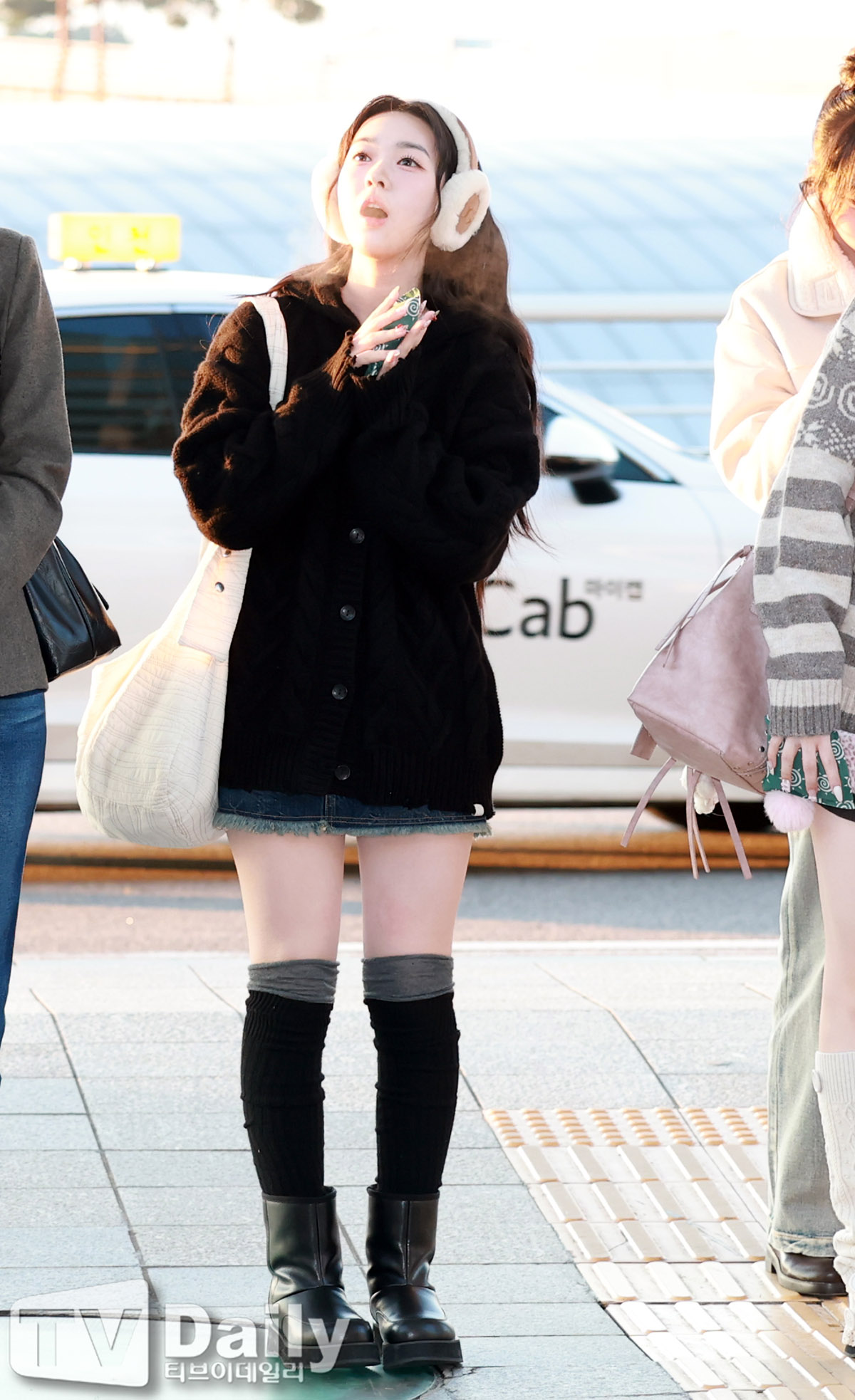 ƼºêÀ̵¥Àϸ® Æ÷Åä