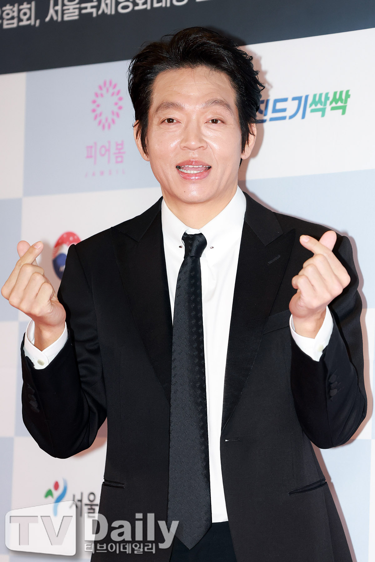 ƼºêÀ̵¥Àϸ® Æ÷Åä