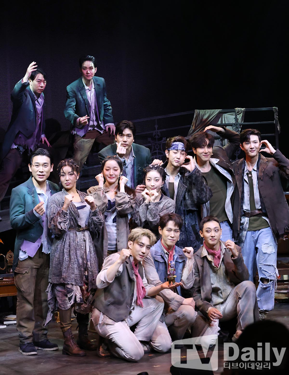 ƼºêÀ̵¥Àϸ® Æ÷Åä