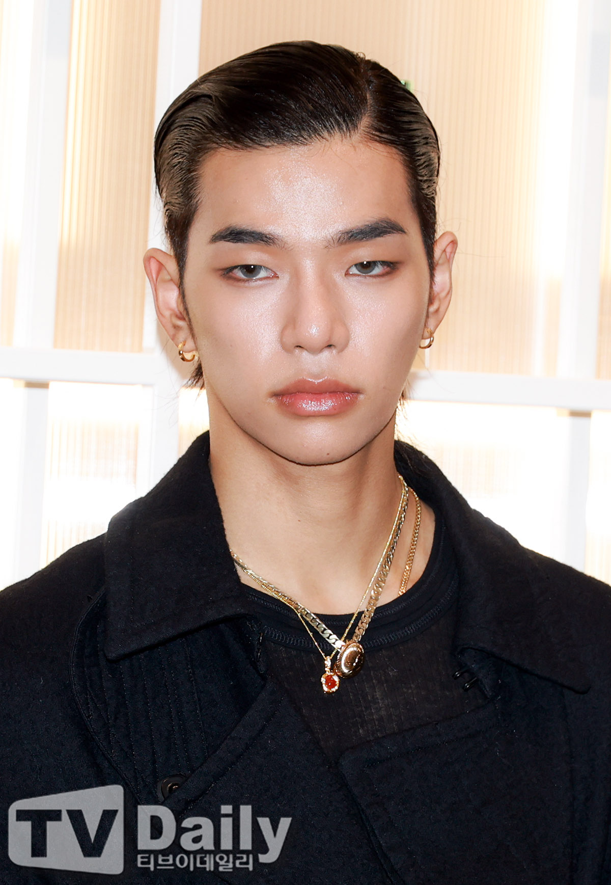 Ƽ���̵��ϸ� ����