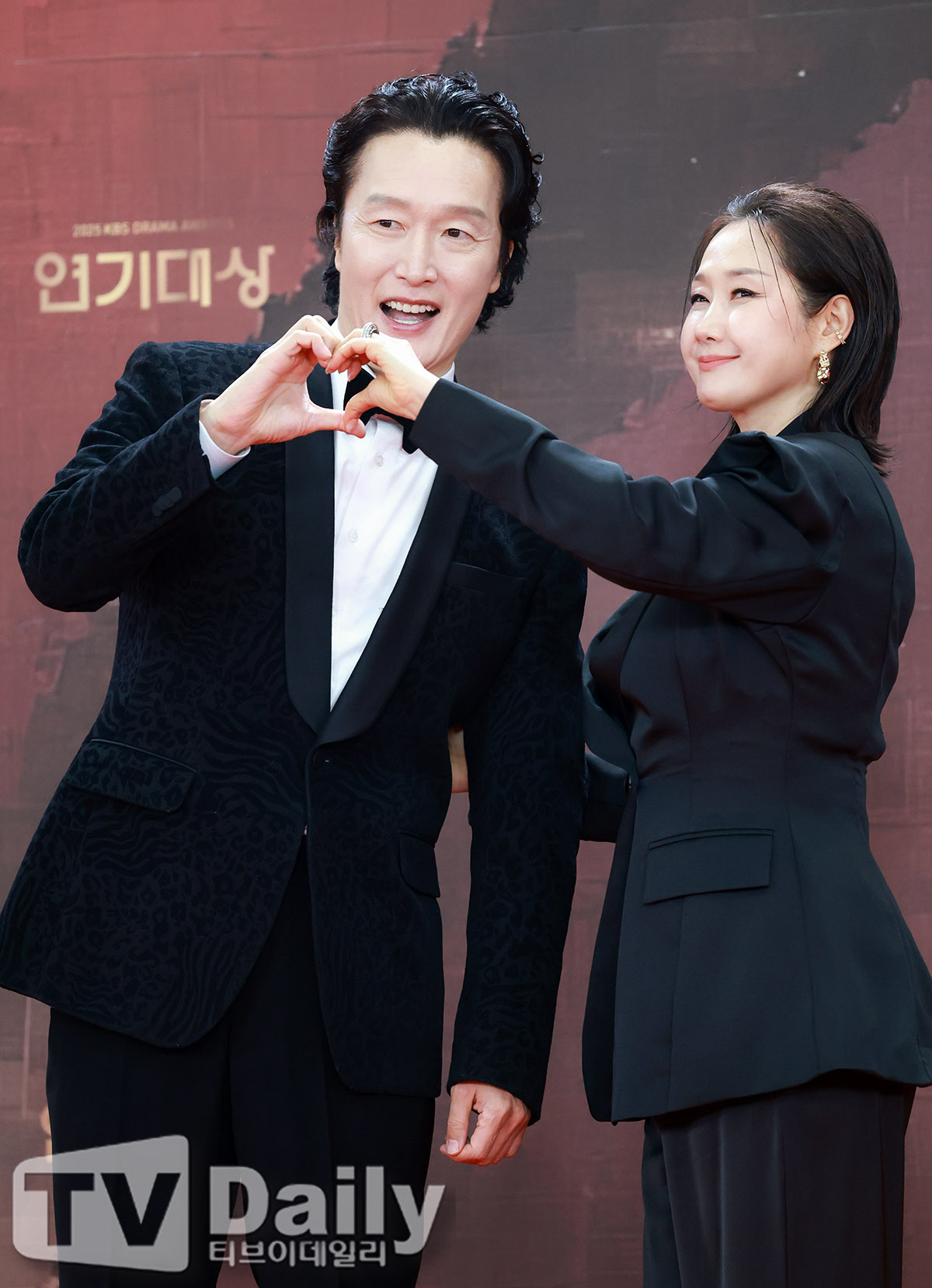 ƼºêÀ̵¥Àϸ® Æ÷Åä