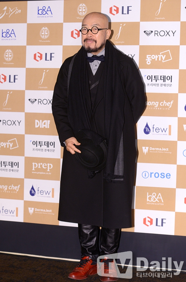 ƼºêÀ̵¥Àϸ® Æ÷Åä