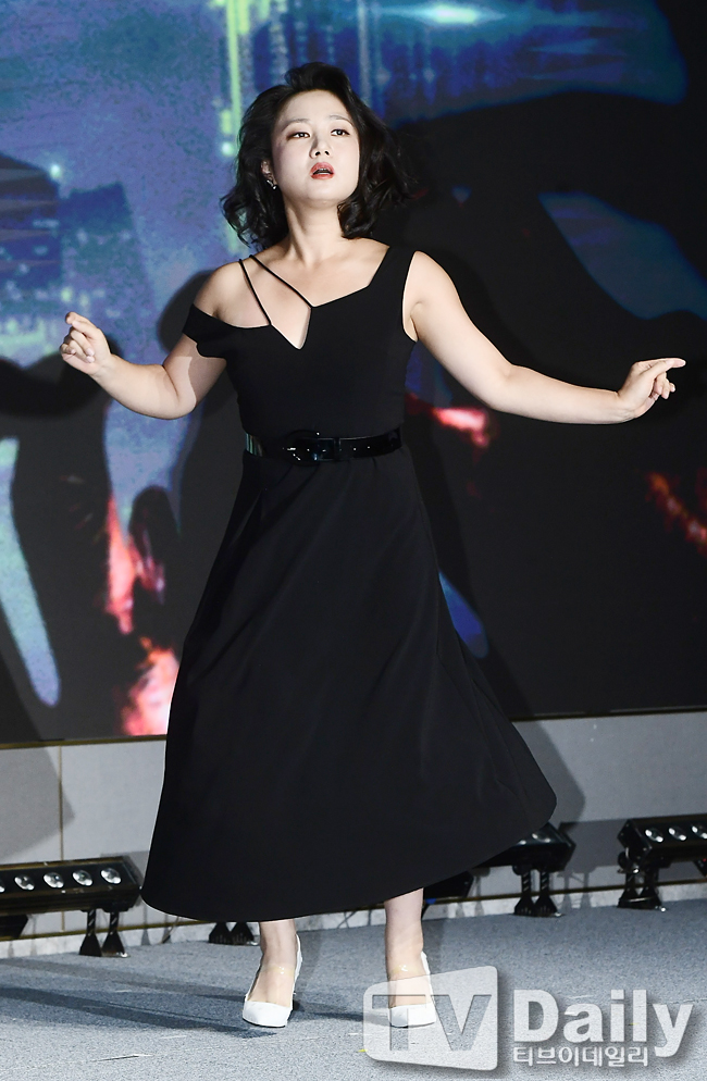 ƼºêÀ̵¥Àϸ® Æ÷Åä