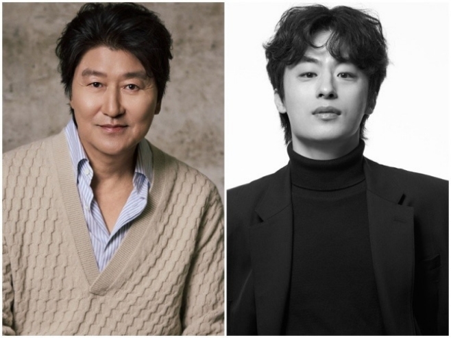 �������