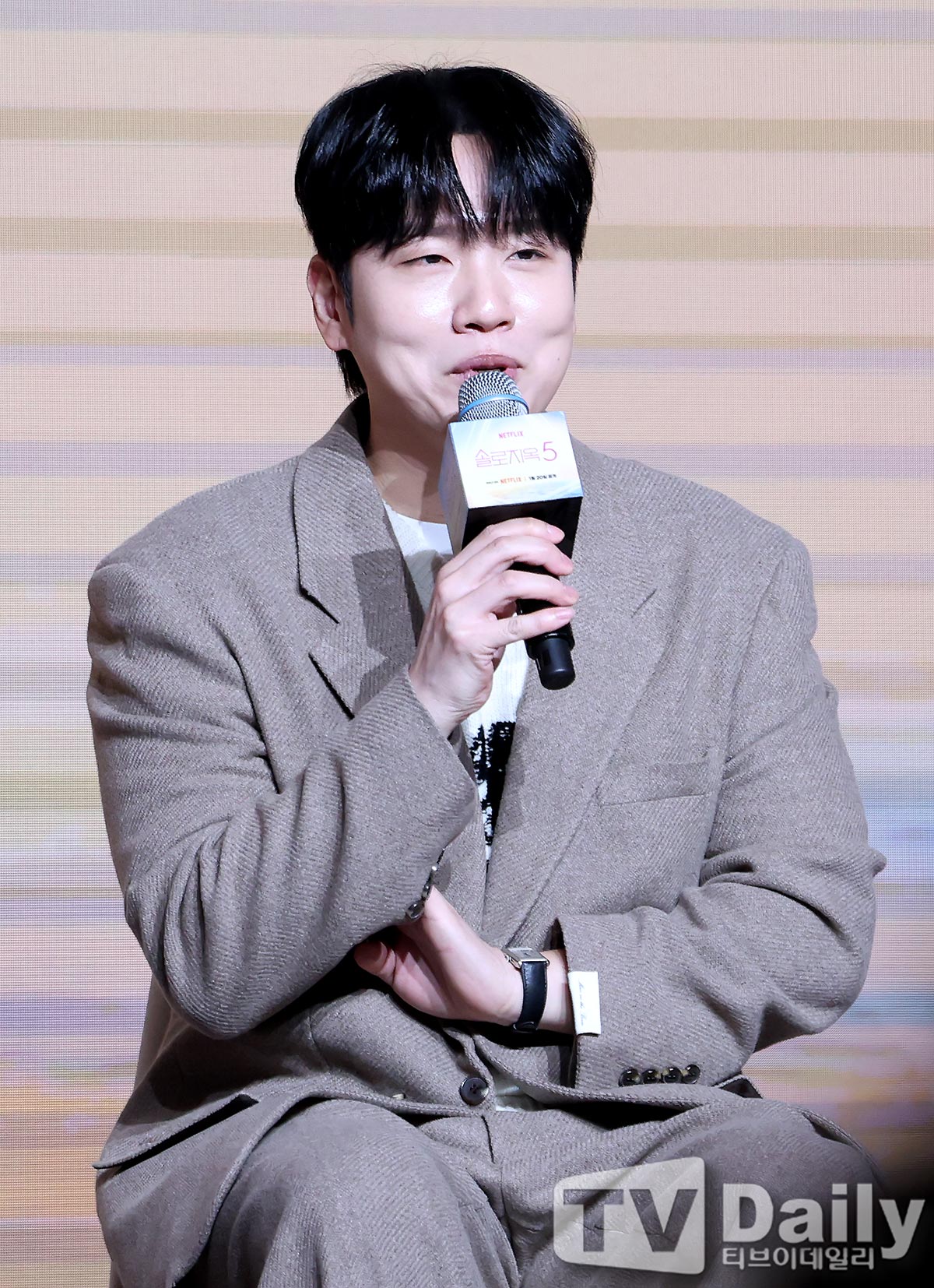 ƼºêÀ̵¥Àϸ® Æ÷Åä