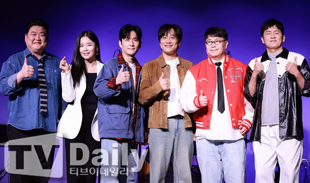 �ƹ������