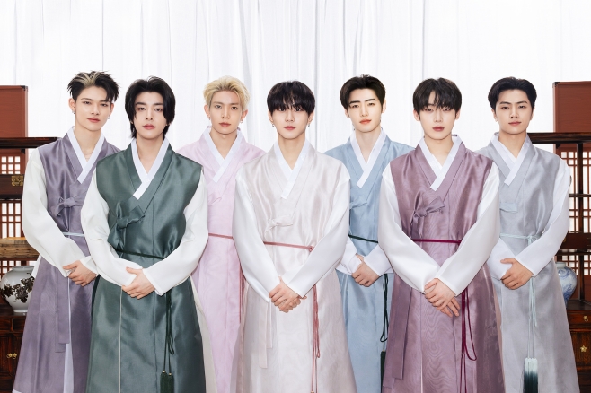 ��������