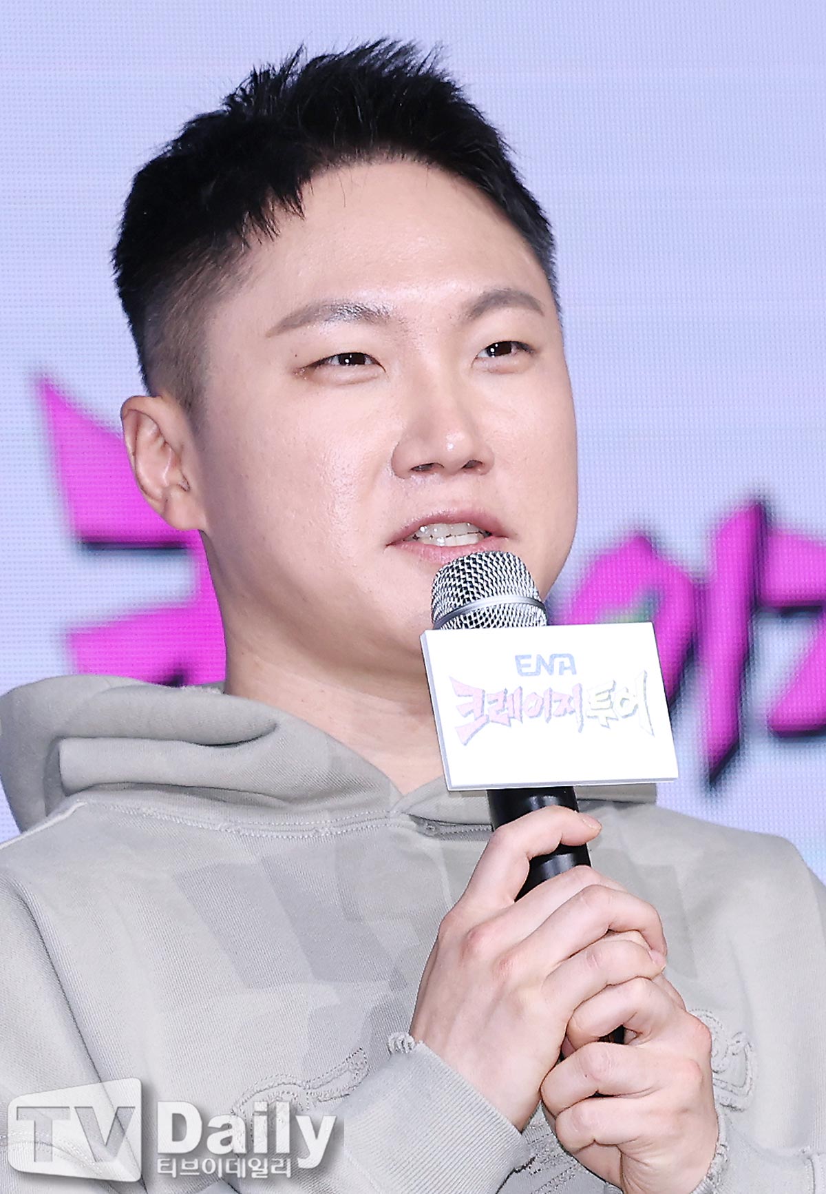 ƼºêÀ̵¥Àϸ® Æ÷Åä