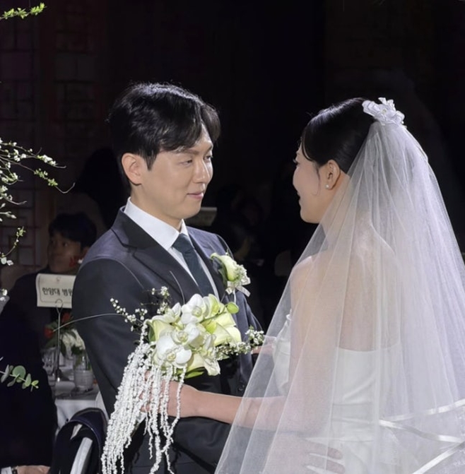 ���� �ַ�, 20�� ����