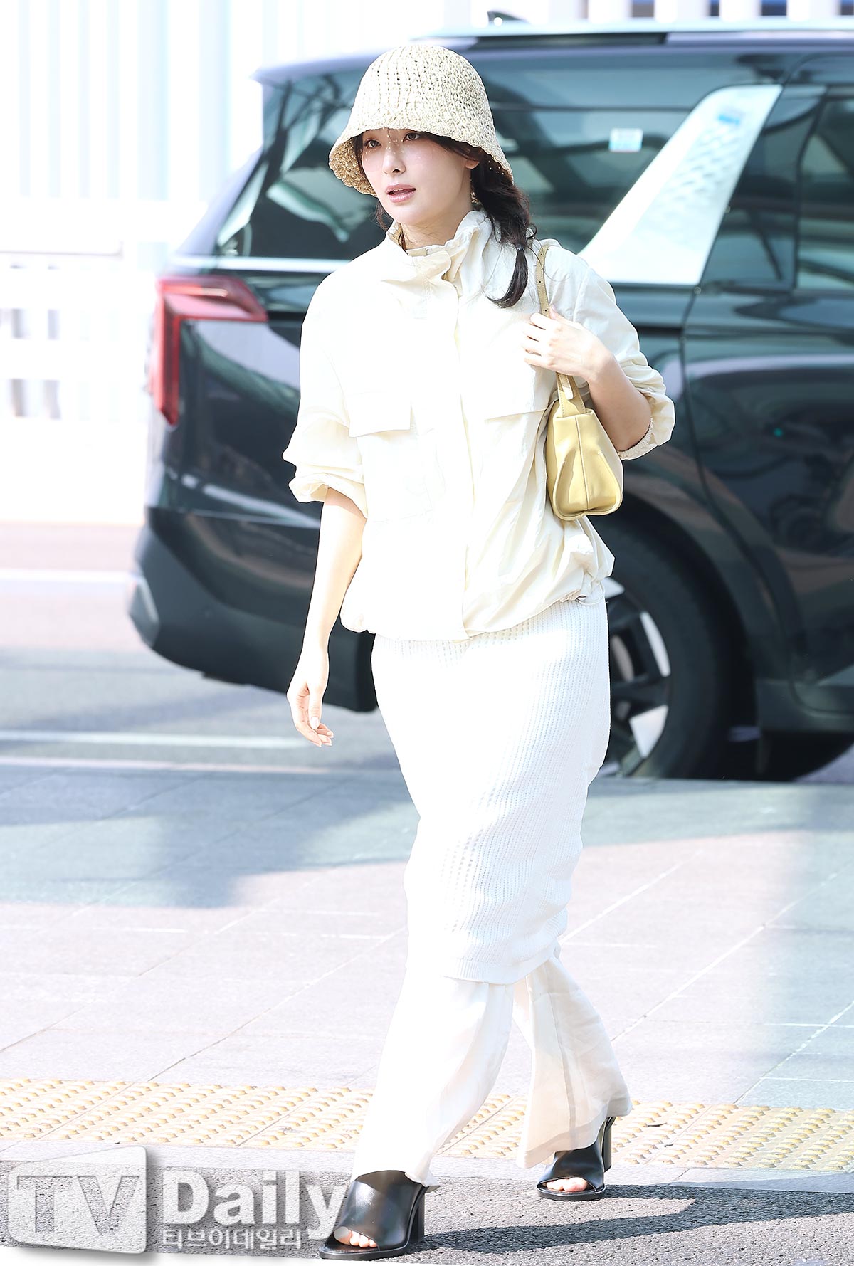 ƼºêÀ̵¥Àϸ® Æ÷Åä