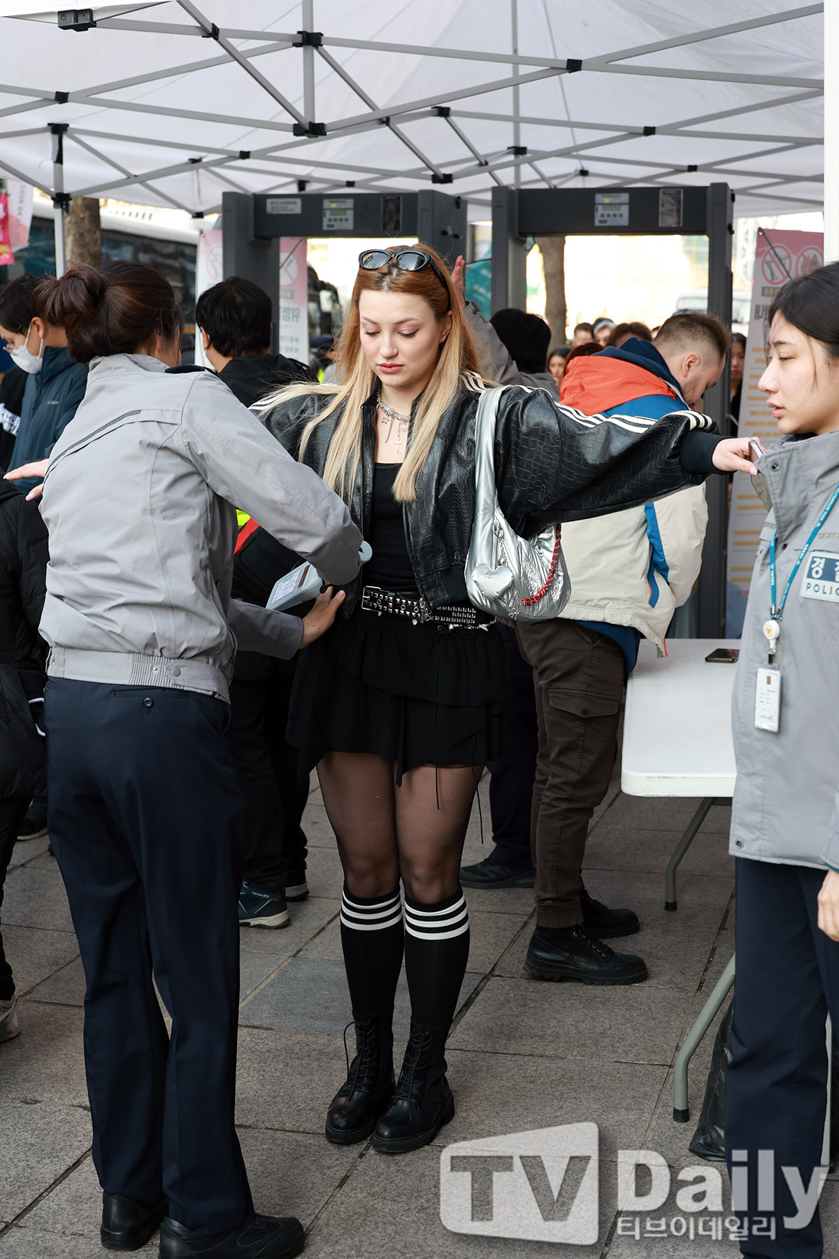 ƼºêÀ̵¥Àϸ® Æ÷Åä