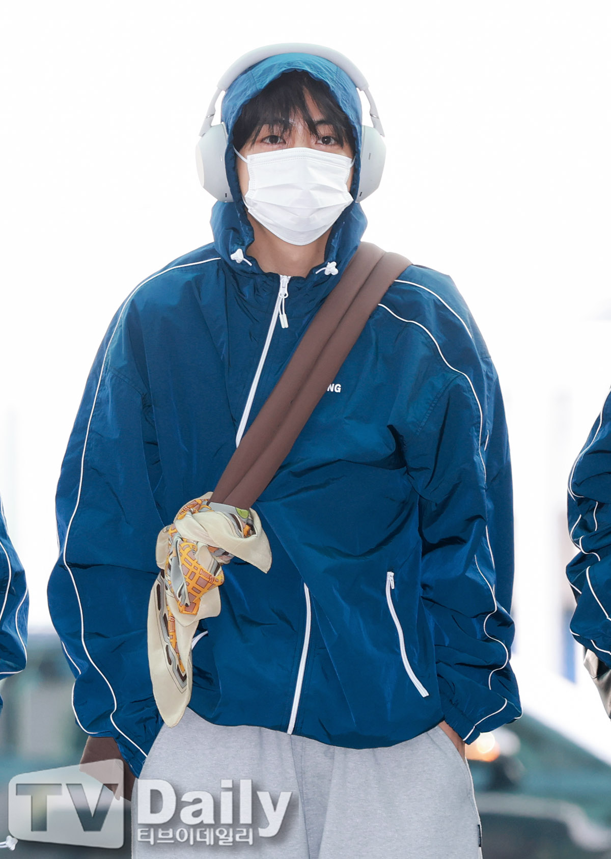 ƼºêÀ̵¥Àϸ® Æ÷Åä