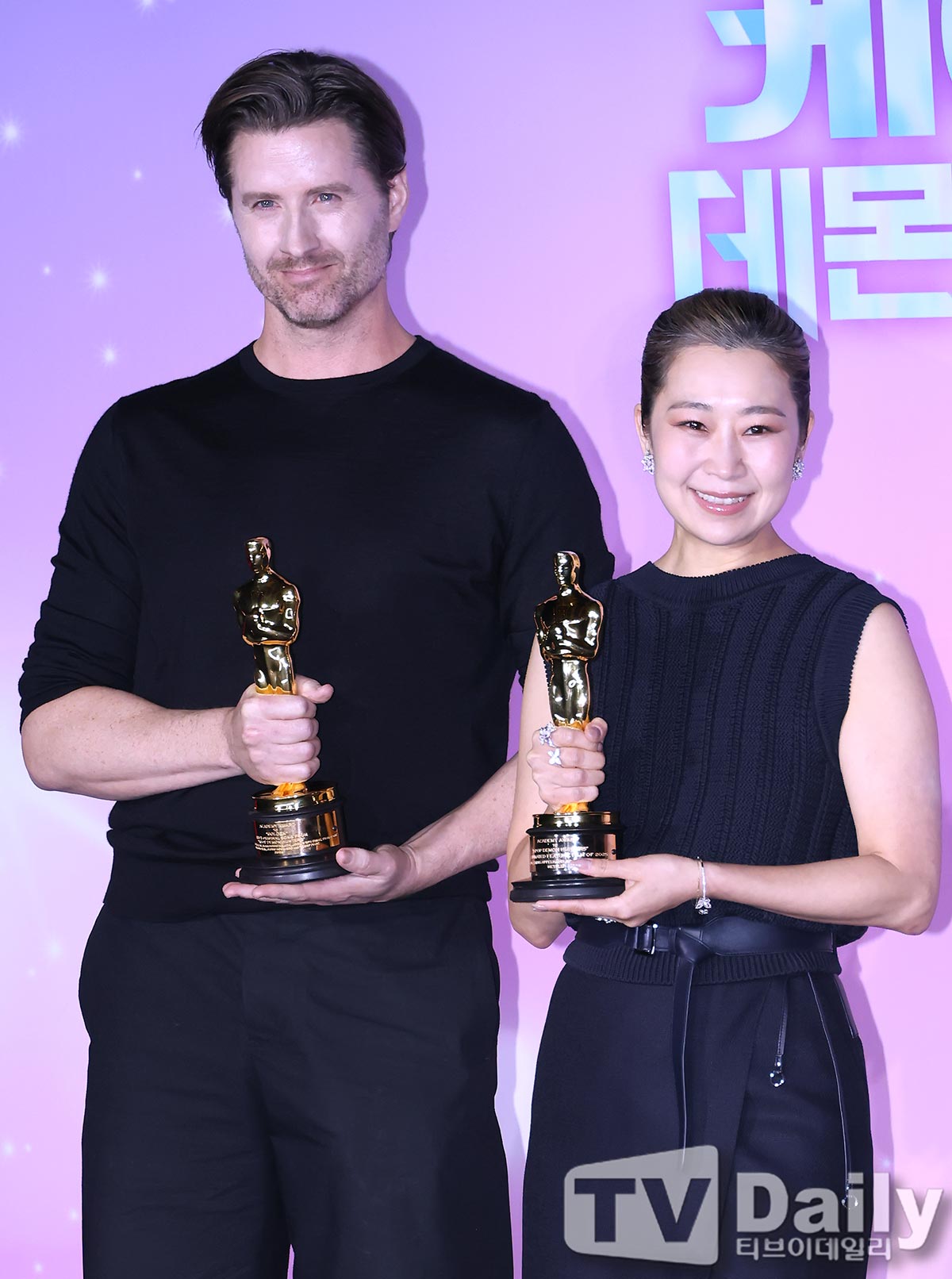 ƼºêÀ̵¥Àϸ® Æ÷Åä